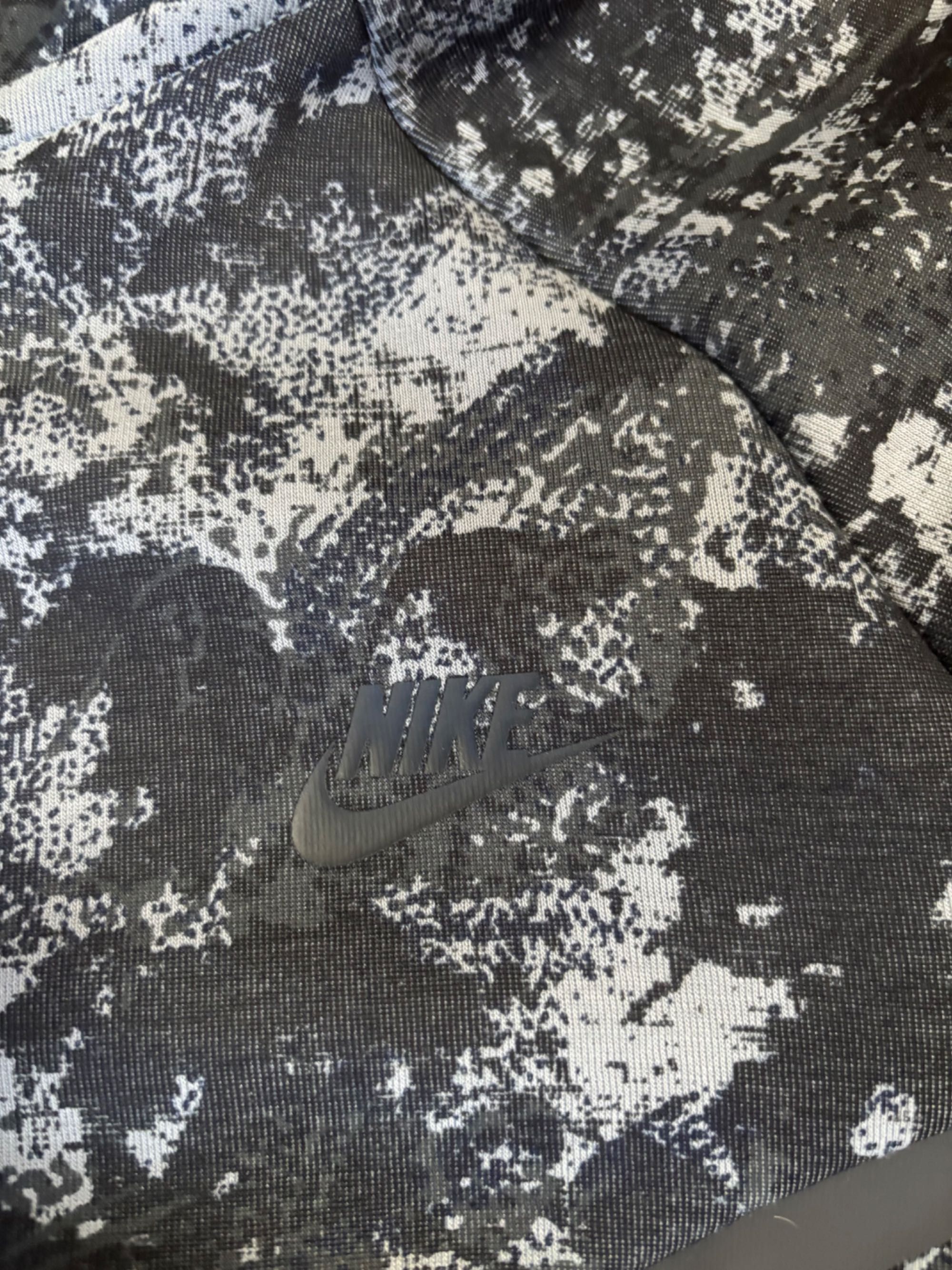 Nike tech fleece Camoflage