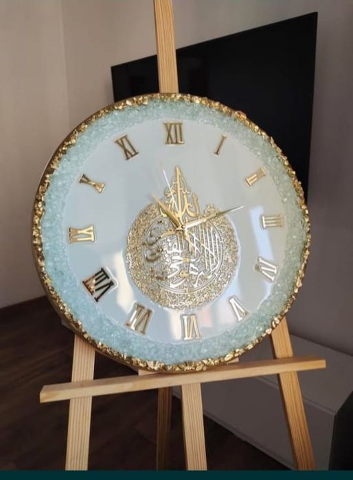Настенные часы из эпоксидной смолы