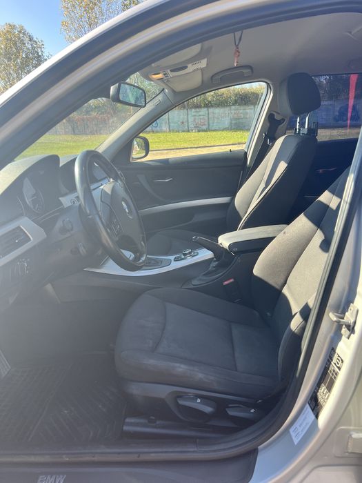 BMW e91 320D 2.0 184 cp 2012