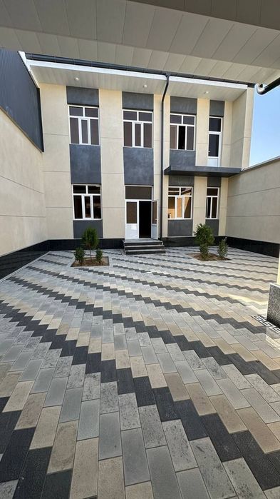 Продаётся Дом в хорошем районе города