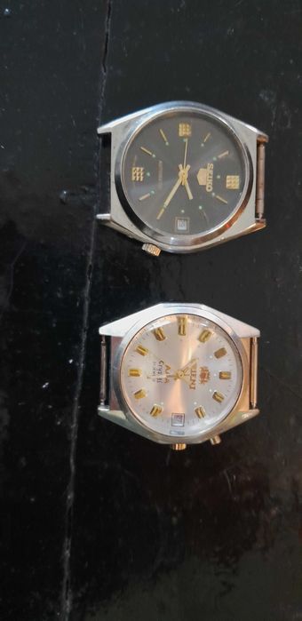 Продавам 2 часовника Seiko и Orient