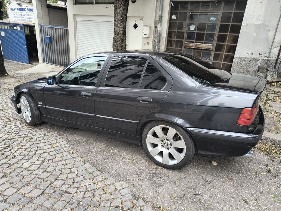 BMW е36 M50B25 седан без ръжди