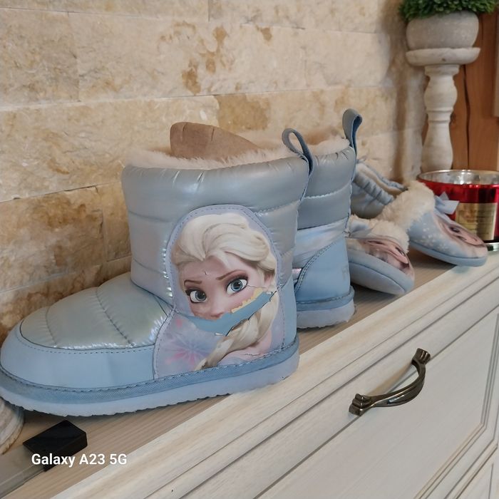 Ghete și botosei Frozen