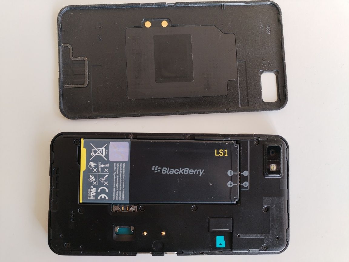 Смартфон BlackBerry z10