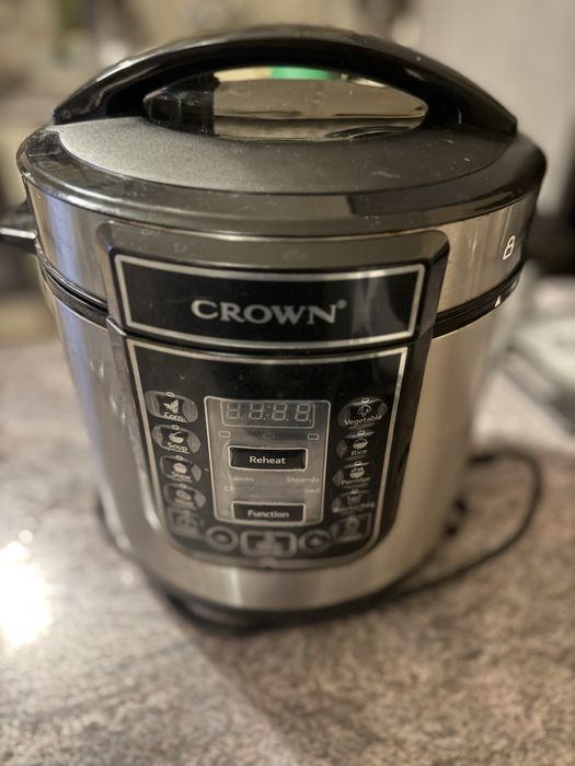 Мултикукър Crown