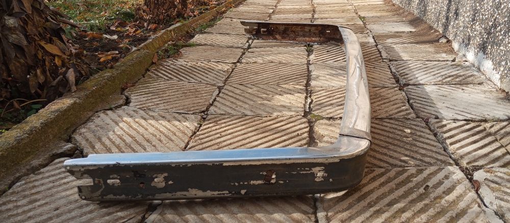 Части за БМВ Е30