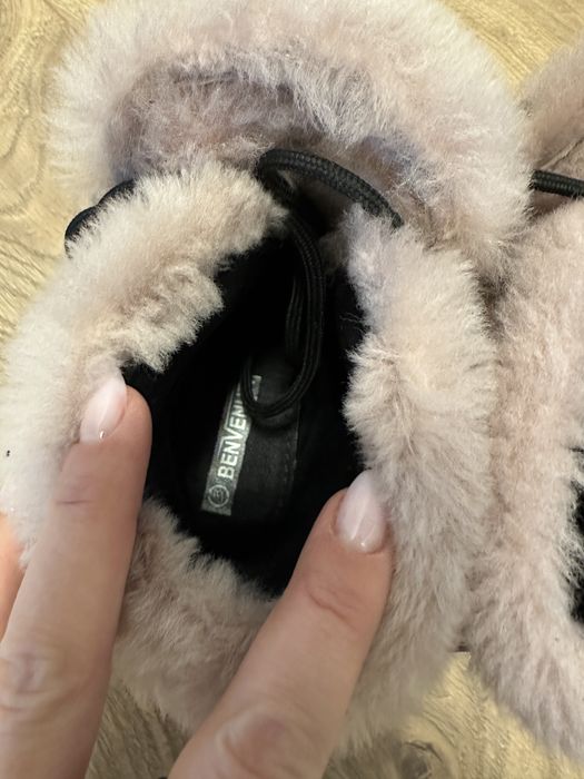 Ghete Benvenuti piele si blanuta, 38