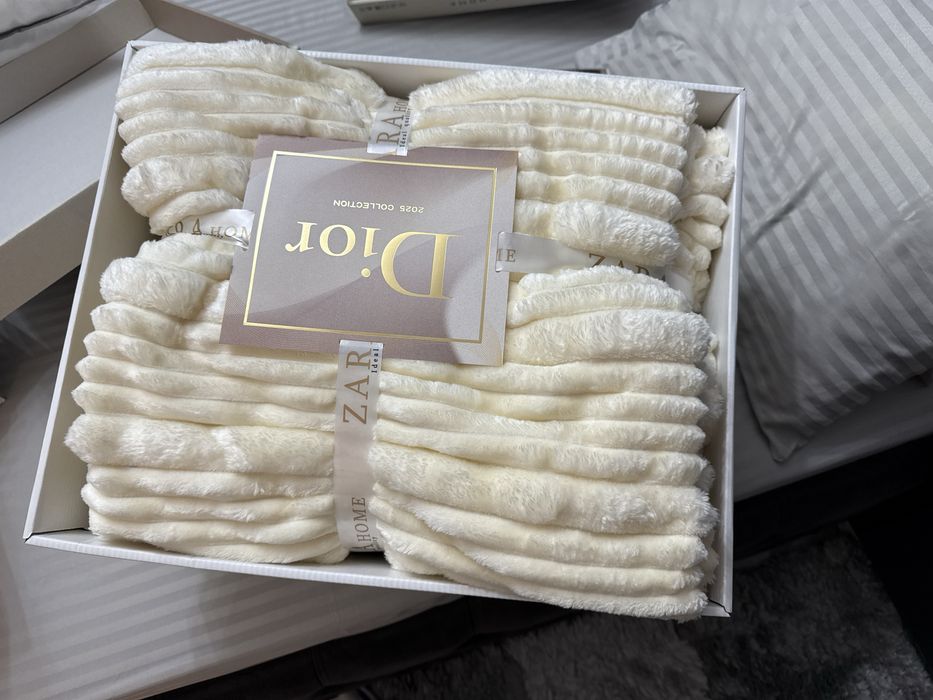 Плед зара и диор