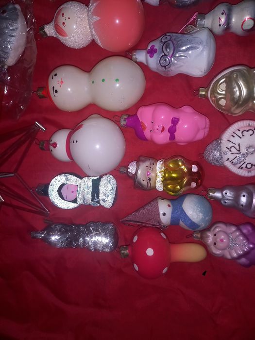 Продаю ёлочные игрушки.