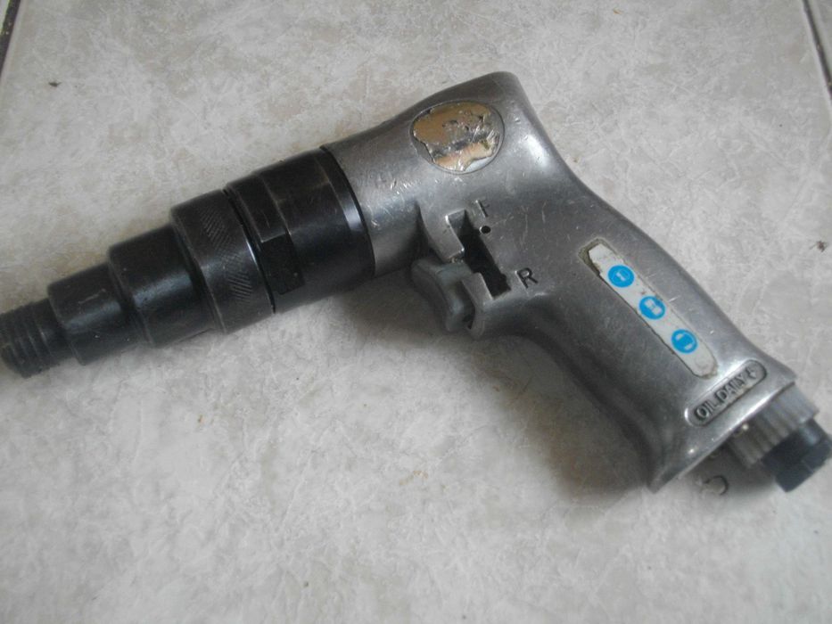 Пневматични машини ЗА ЧАСТИ/РЕМОНТ Гайковерт Отвертка WURTH Шлайф RODA