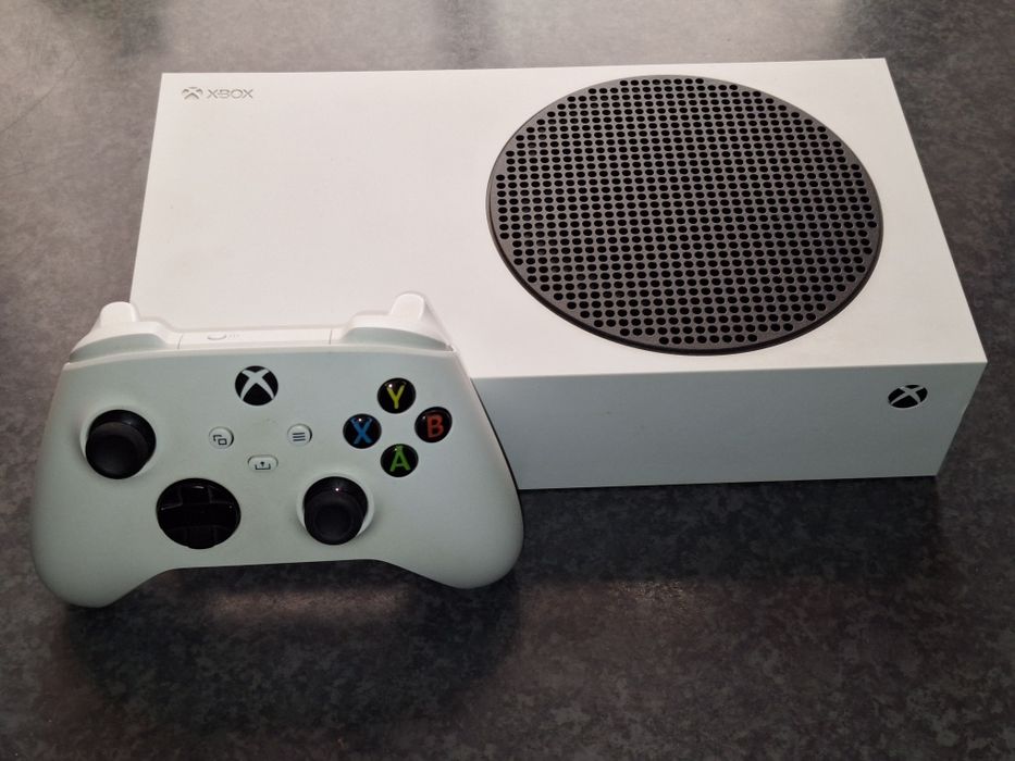 Обменяю Samsung A54 и Xbox series S