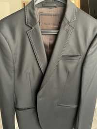 Официален мъжки костюм ZARA Black Tag, комплект с 2 ризи и вратовръзка