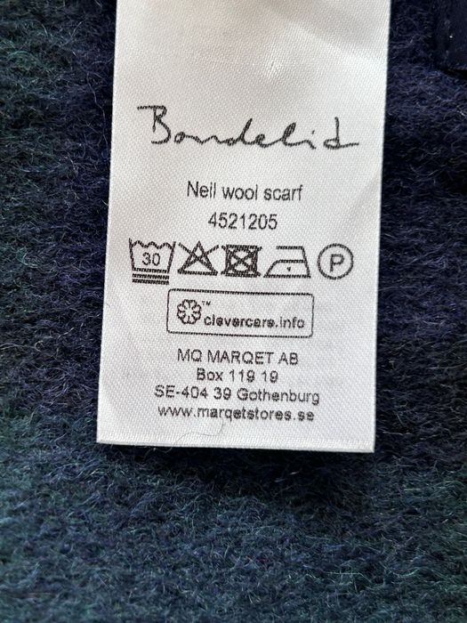 Мек хубав кариран  вълнен шал Bondelid