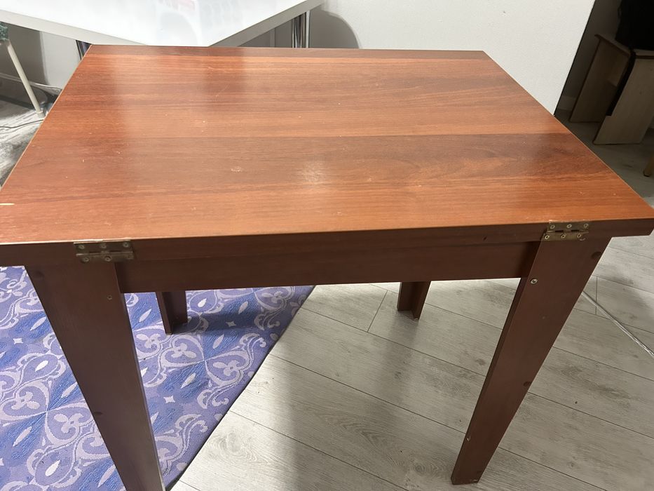 Продается деревянный стол трансформер