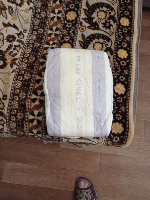 Продам памперсы  размер 2