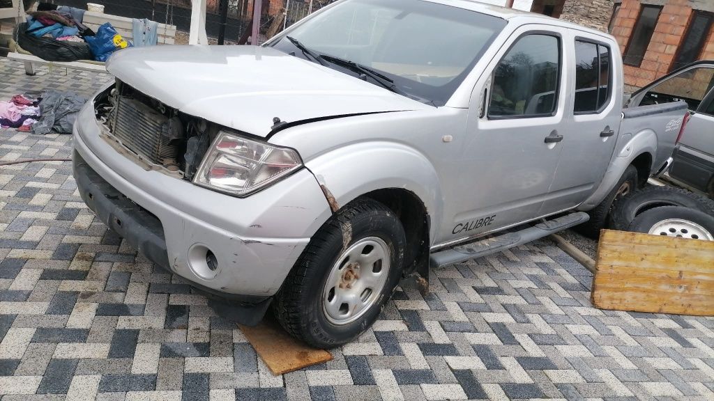 Nissan navara d40 piese