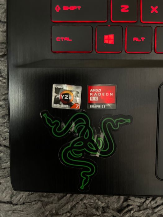Vand sau Schimb Laptop Gaming MSI bravo 15!