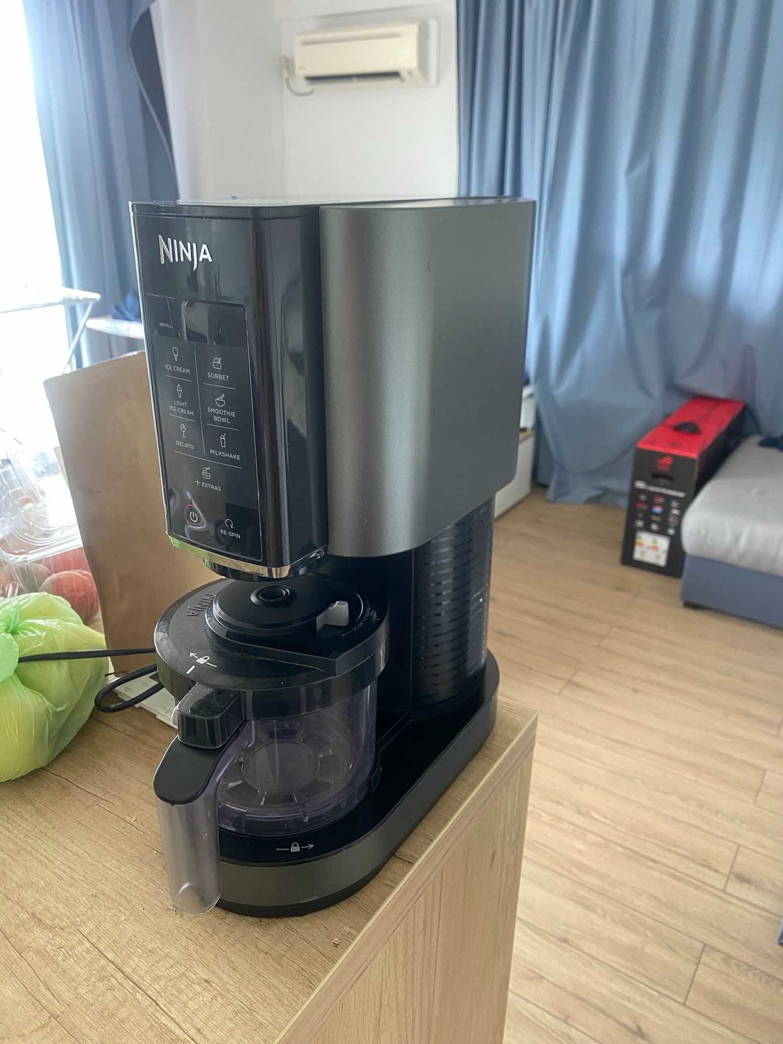 Ninja CREAMi NC300EU – aparat înghețată, stare excelentă