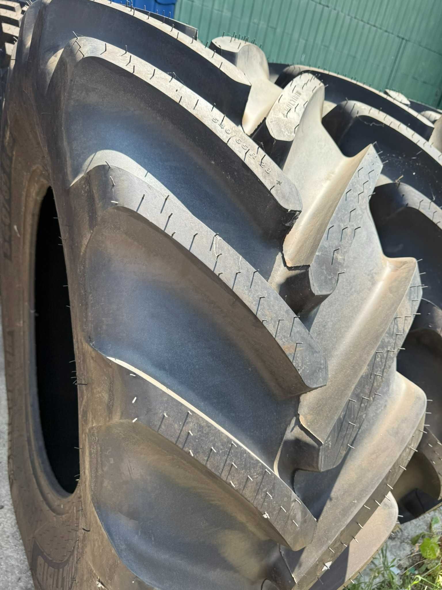 Anvelope noi 540.65 r28 Michelin