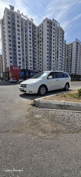 KIA CARNIVAL 2006 yil holati idela