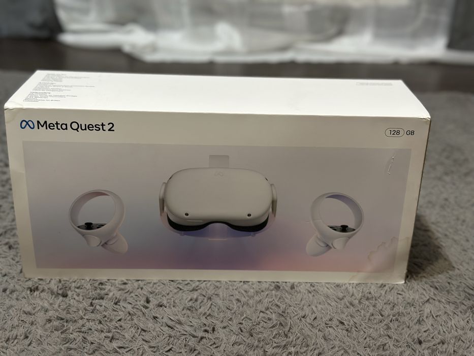 Продавам Oculus Quest 2 128GB СПЕШНО!цената може да се намали!