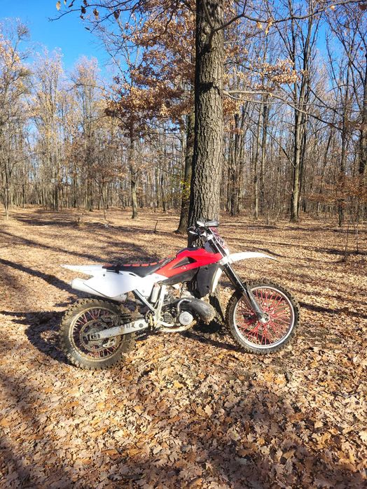 Husqvarna wr300 2009(cross enduro ktm gas gas)