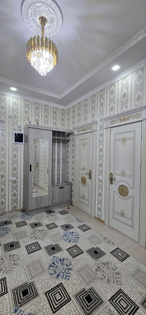 Сдаётся 3х ком квартира на 5 этаже ,ор:Горгаз Цум