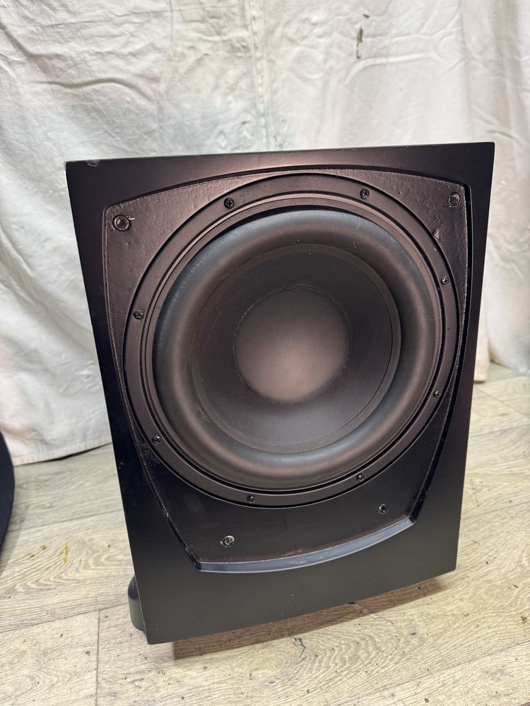 Heco Subwoofer 10” Затворен обем