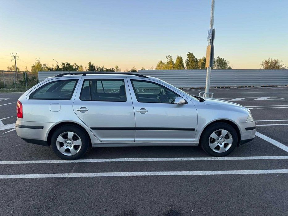 Vand SKODA OCTAVIA 2- 2.0 diesel 140 cp