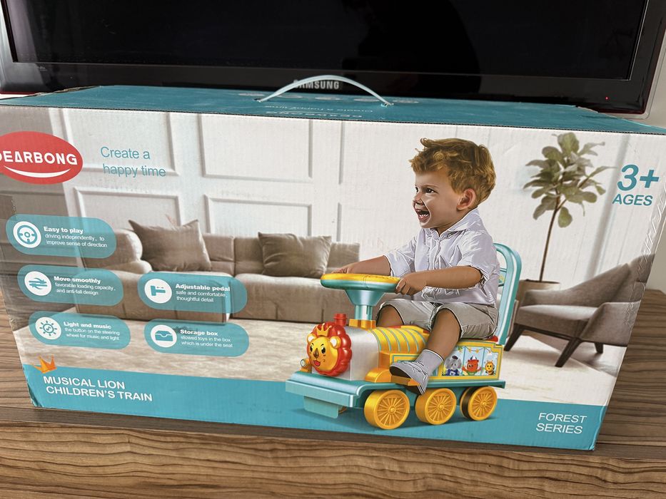Trenulet interactiv cu sunete