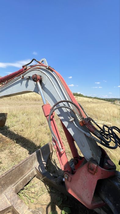 Mini excavator Tacheuchi