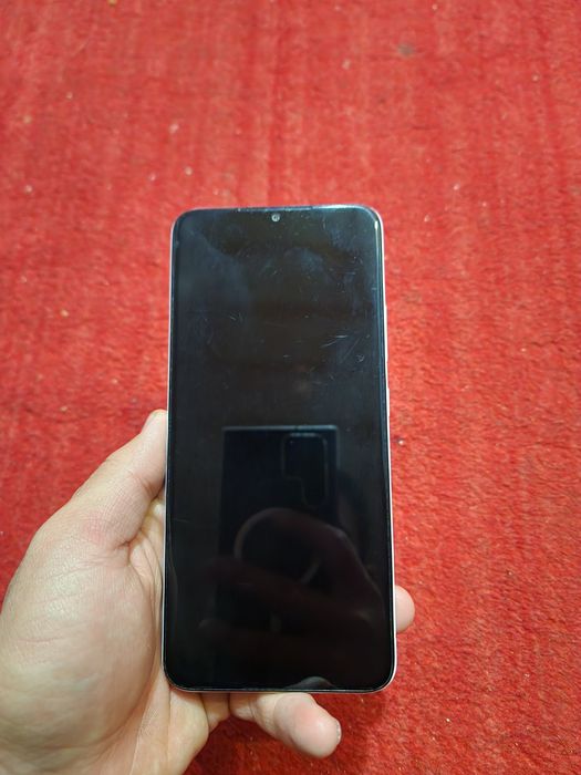 Infinix Smart 7 телефон