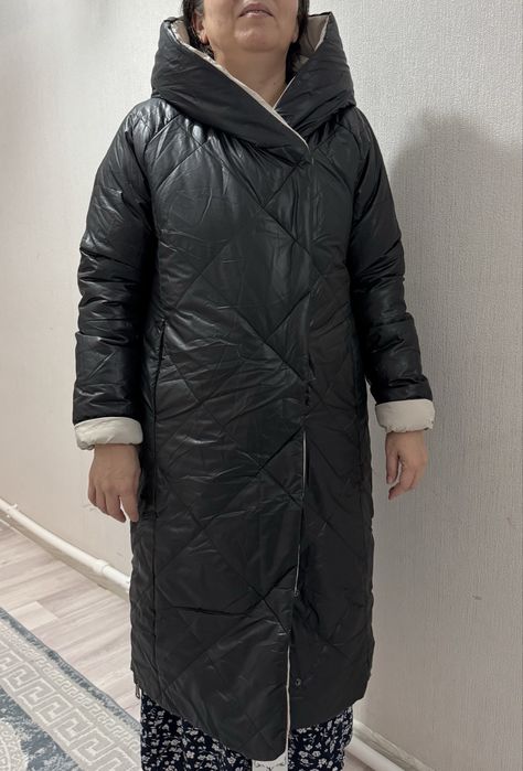 Продается зимняя куртка двухсторонняя