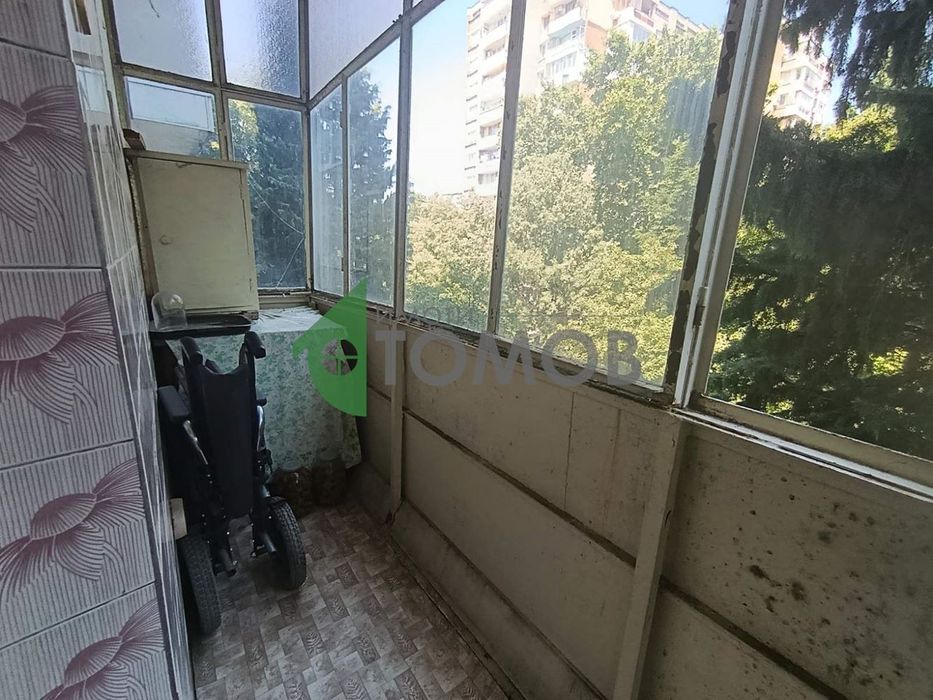 Просторен тристаен апартамент под наем в кв. Опълченски