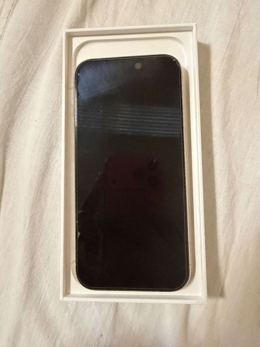 iPhone 15 pro 128GB