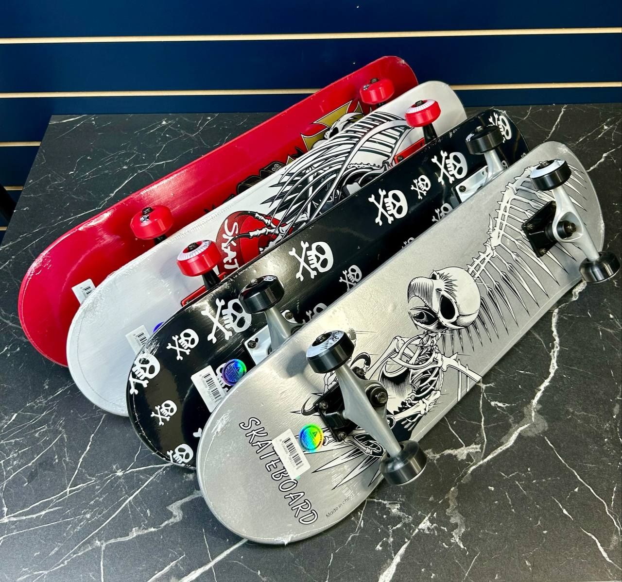 Skeyt  skaybord скейборт