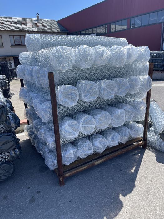 Плетена оградна мрежа поцинкована!