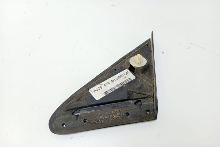 Ornament oglinda dreapta X4009928 Toyota Avensis a 2-a generatie T25