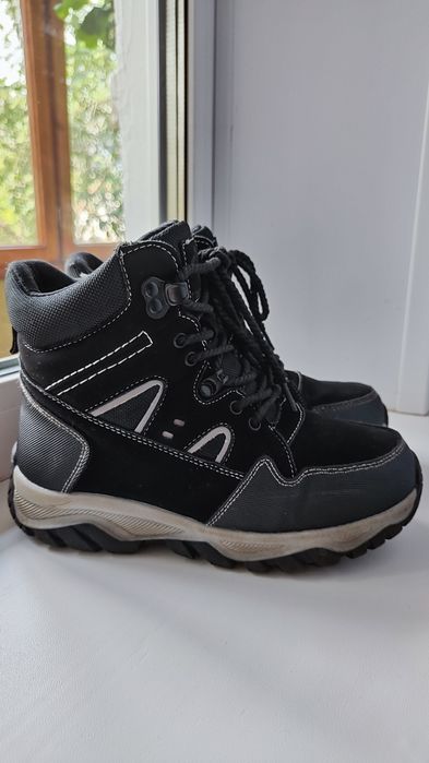 Ботинки на мальчика зимние