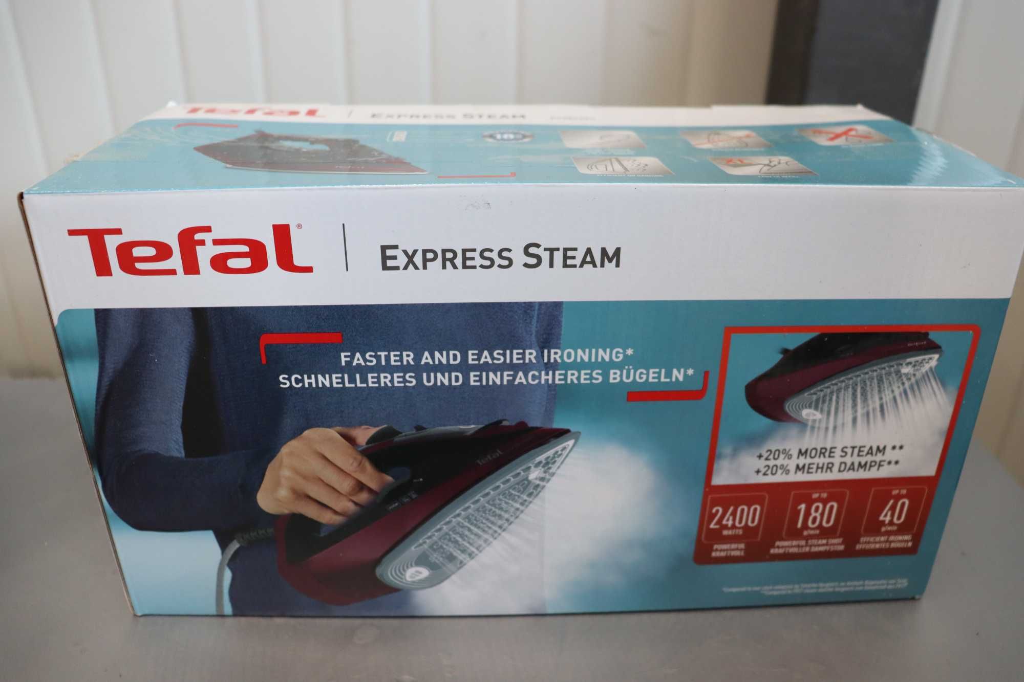 Ютия Tefal Express Steam Plus 2600W, 45 г/мин, автоматично изключване