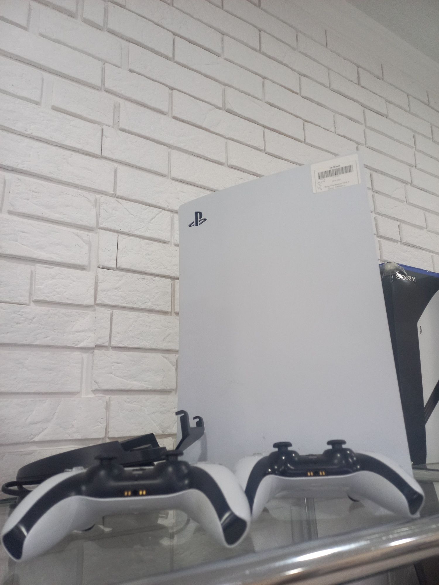 Продаётся sony PlayStation 5