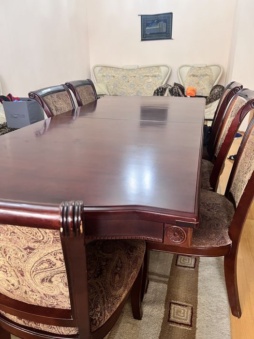 Продам стол со стульями