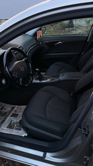 Mercedes E-class adus din Germania