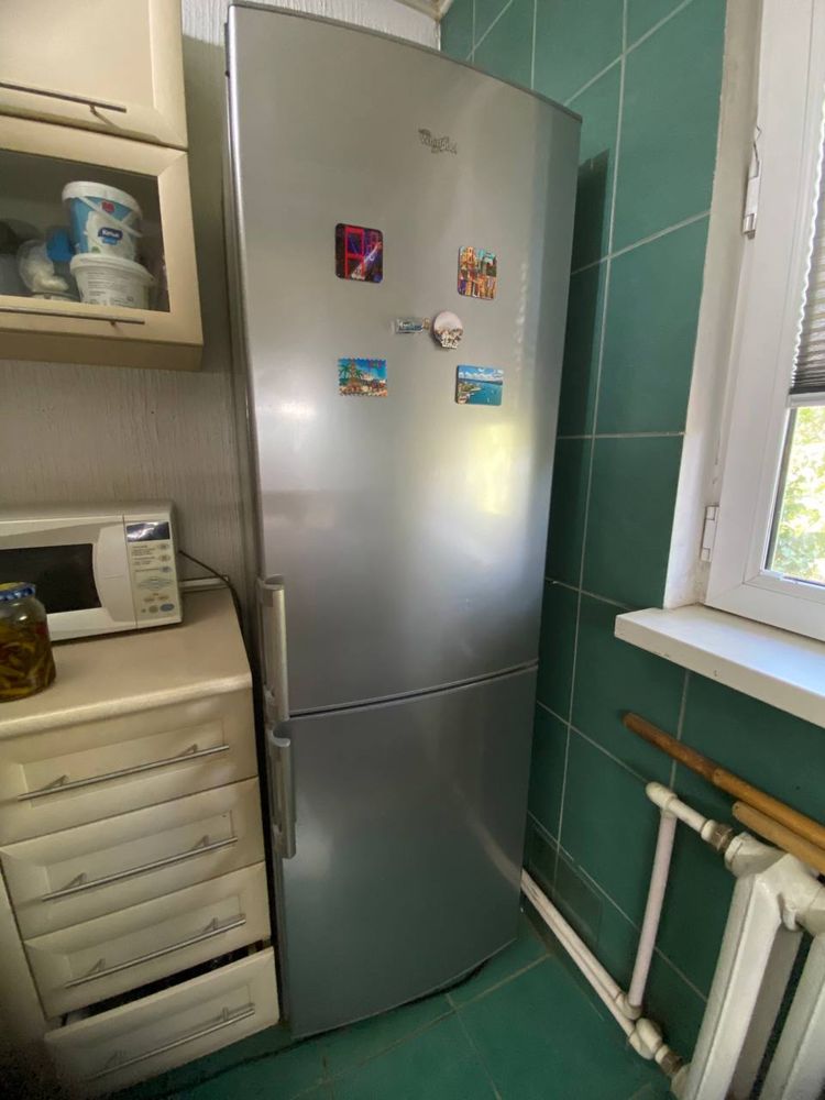Продается Холодильник