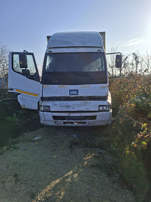 Dezmembrez camion BMC