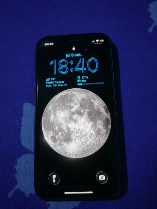 Vând/schimb iphone 12