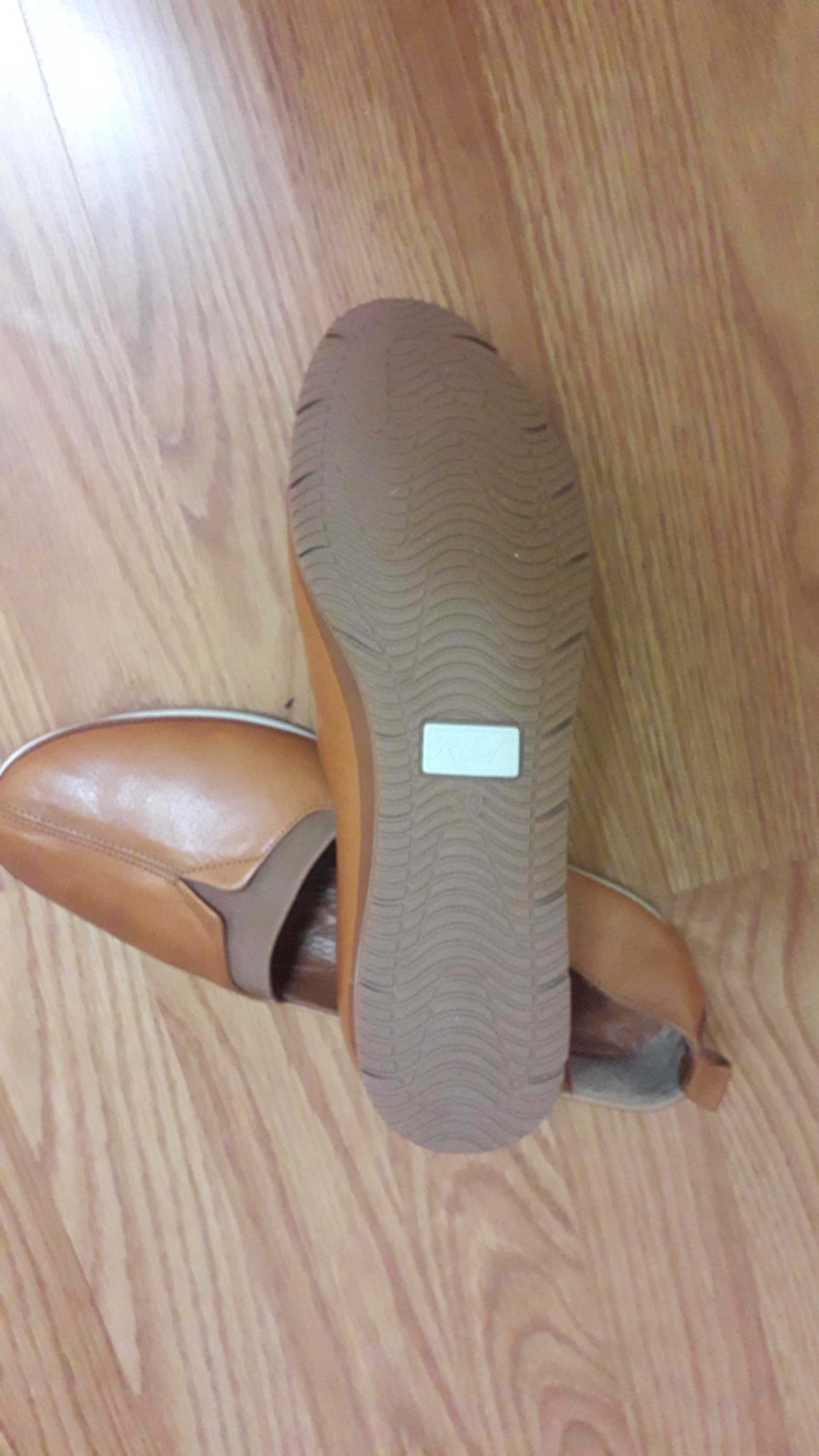 Pantofi casual  din piele naturala cu elastic