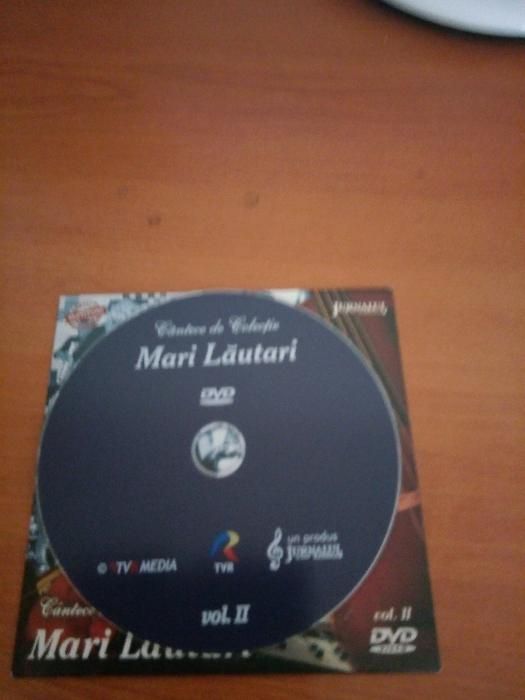 Dvd-uri colectia Mari lautari