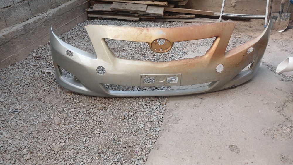 Бампер от тойоты