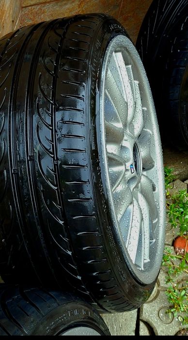 Jante bmw r18 M în două lățimi